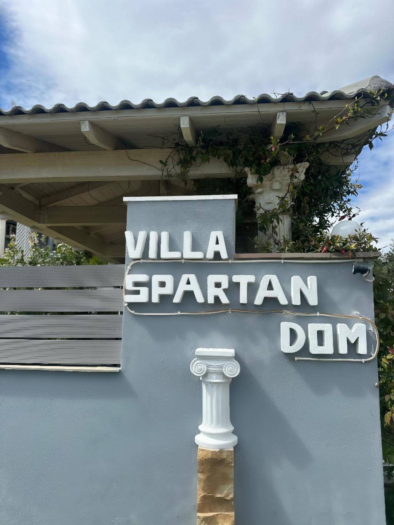 Spartandom * Gerakini