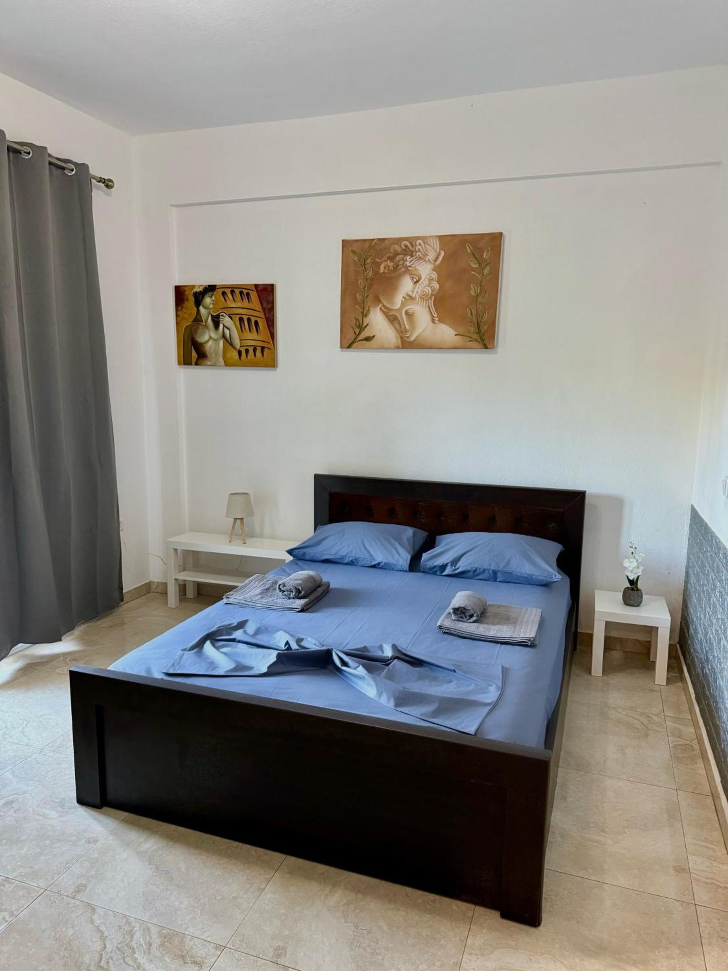 Apartment Spartandom *