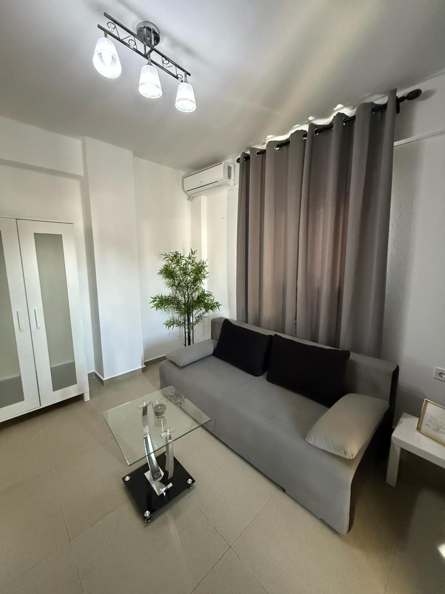 Apartment Spartandom *